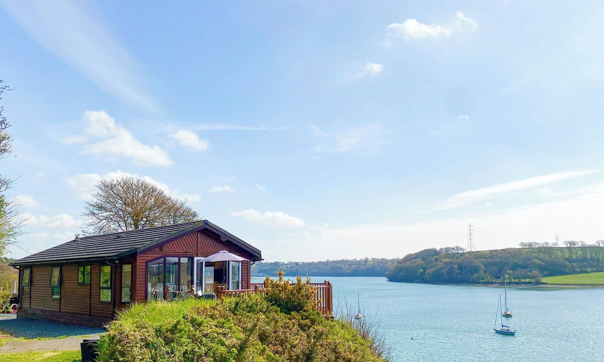 Milford Haven Cottage | 2 bedroom accommodation in Burton
