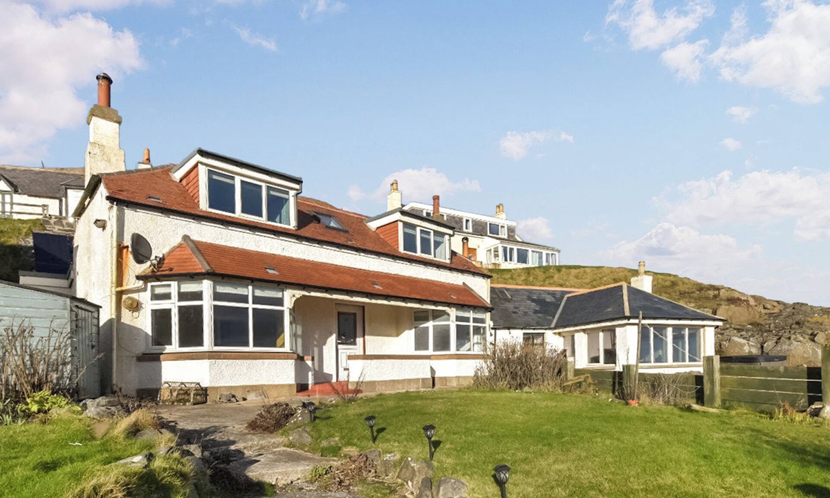 Ellon Cottage | 2 bedroom accommodation in Ellon