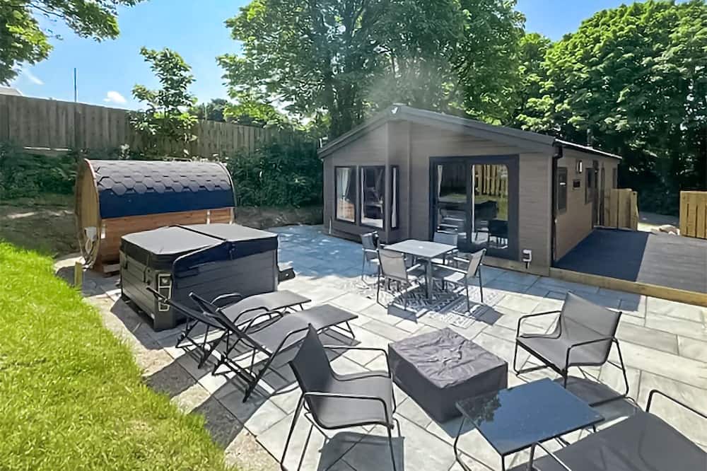 Leedstown Ski Chalet | 2 bedroom accommodation in Hayle