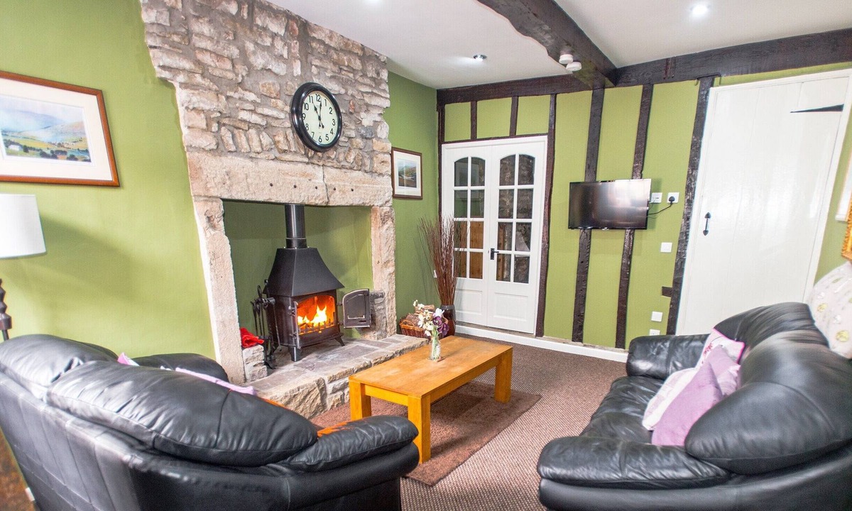 Middleham Cottage | 2 bedroom accommodation in Middleham, near Leyburn