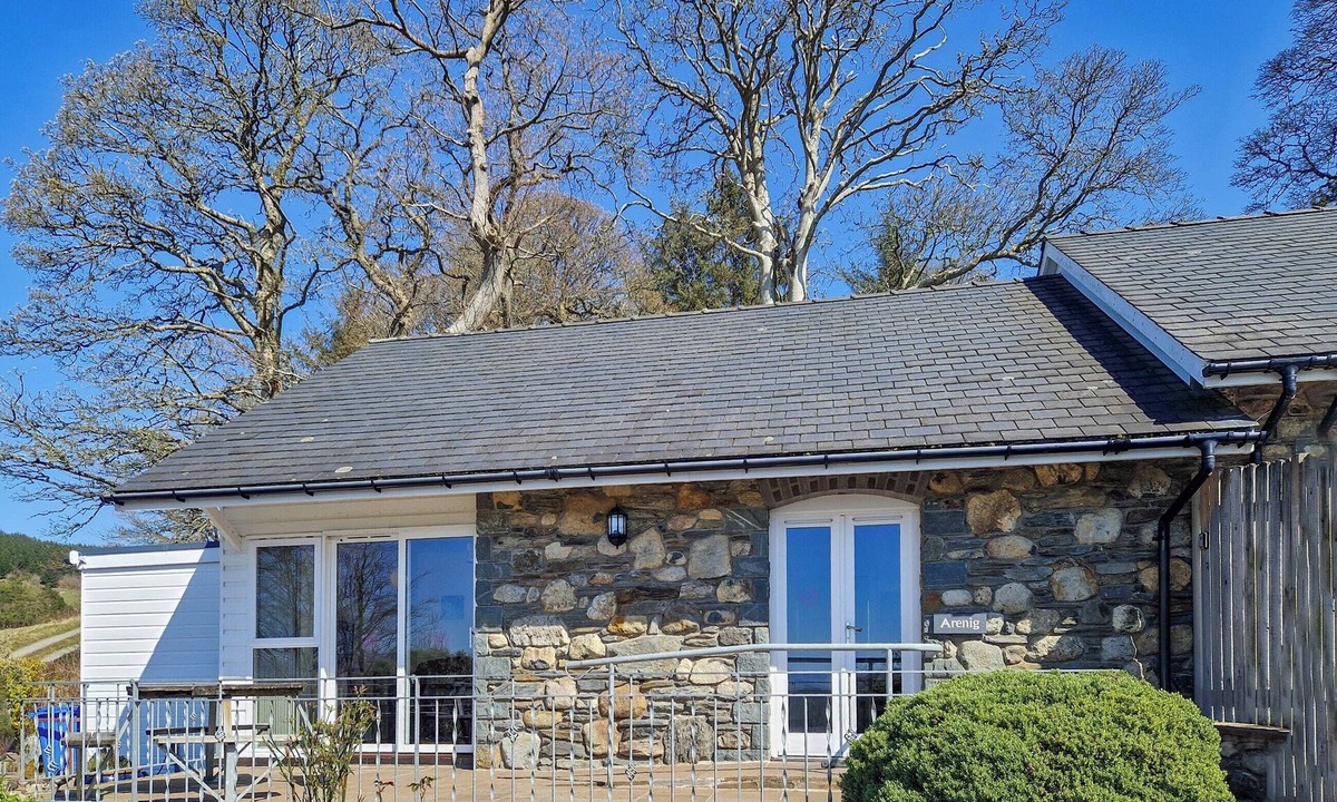 Cwmtirmynach Cottage | 2 bedroom accommodation in Bala