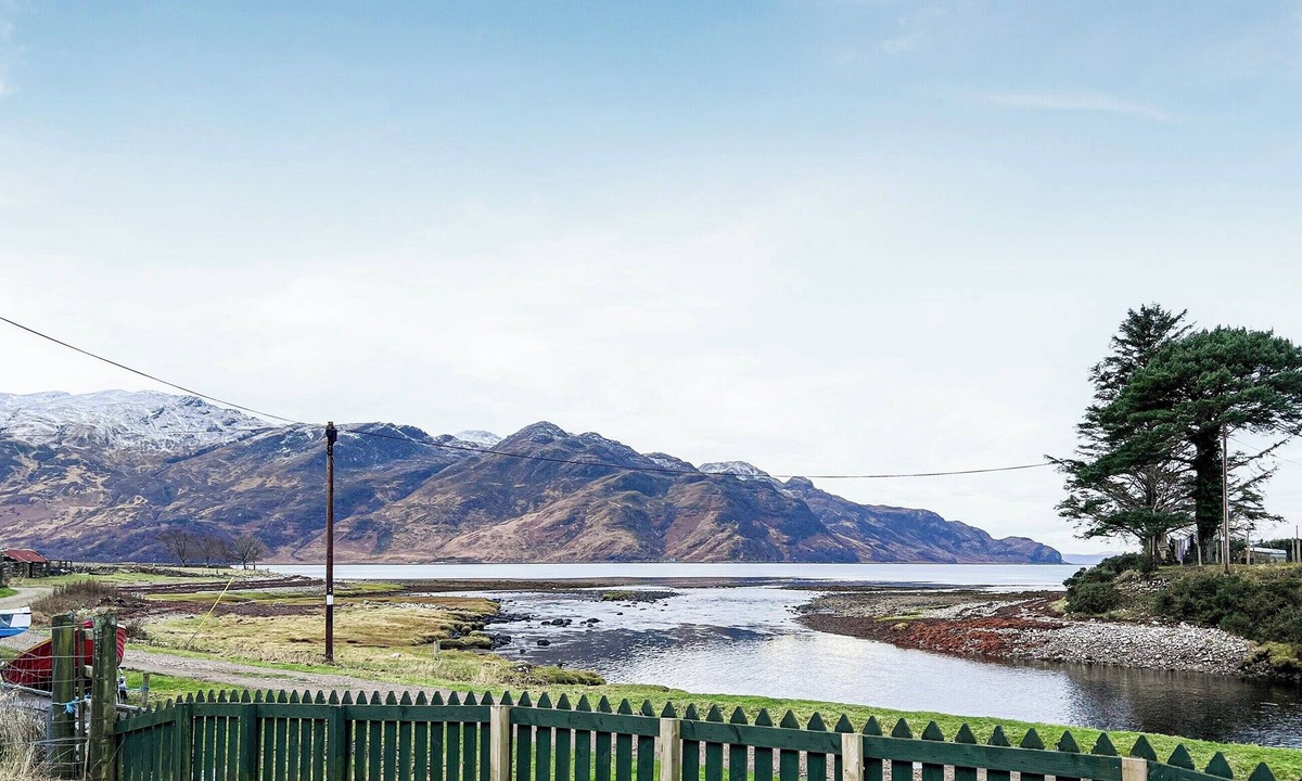 Arnisdale Cottage | 2 bedroom accommodation in Corran, Arnisdale