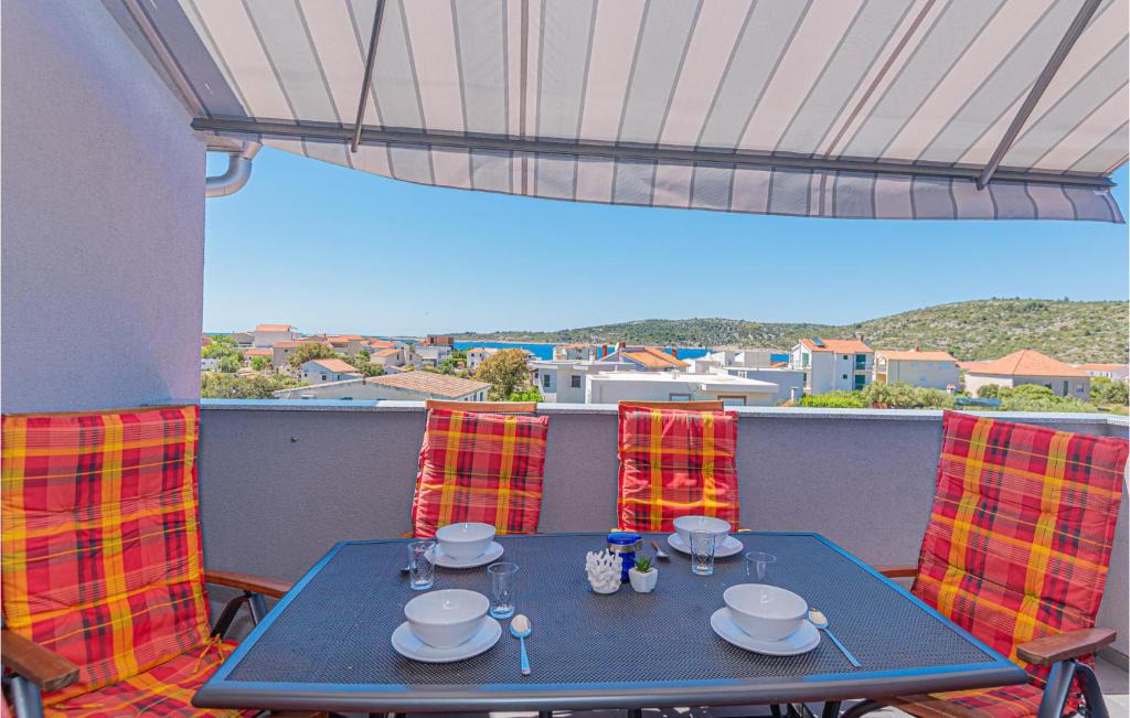 Dvornica Apartment | 2 Bedroom Amazing Apartment In Kanica
