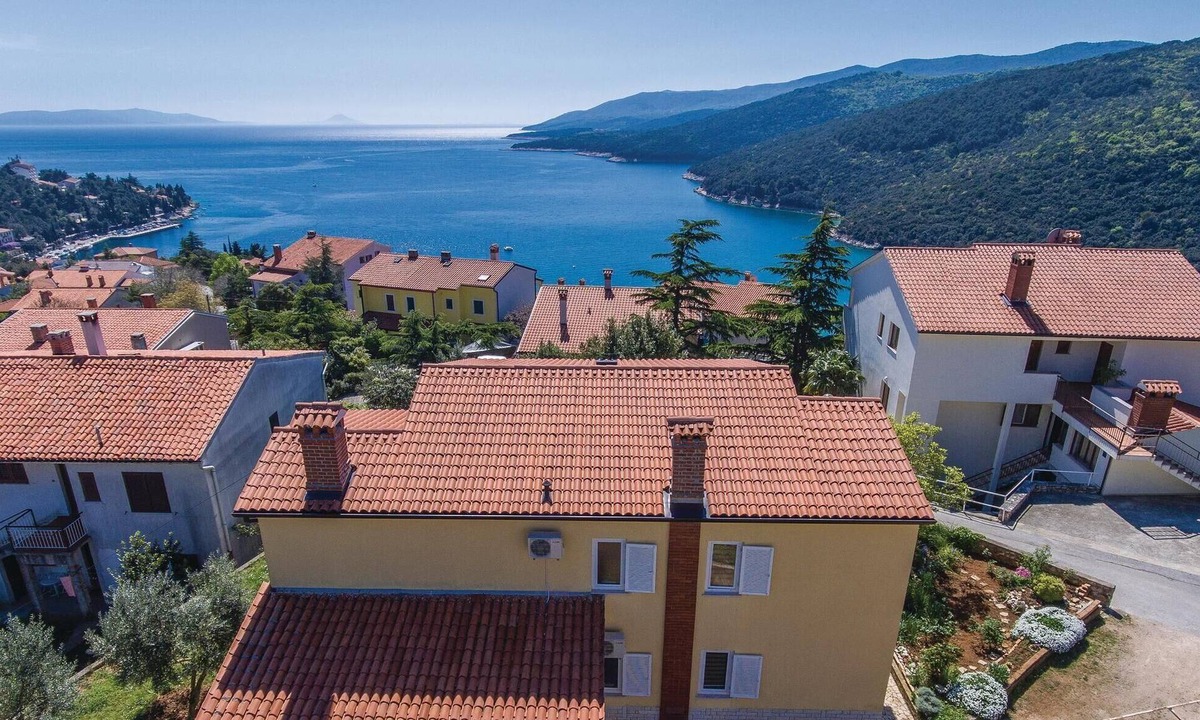 Rabac Apartment | 2 bedroom amazing apartment in Rabac
