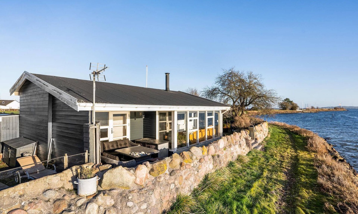 Otterup House | 2 bedroom amazing home in Otterup