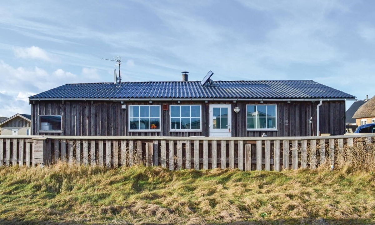 Fjand Badeby House | 2 bedroom amazing home in Ulfborg