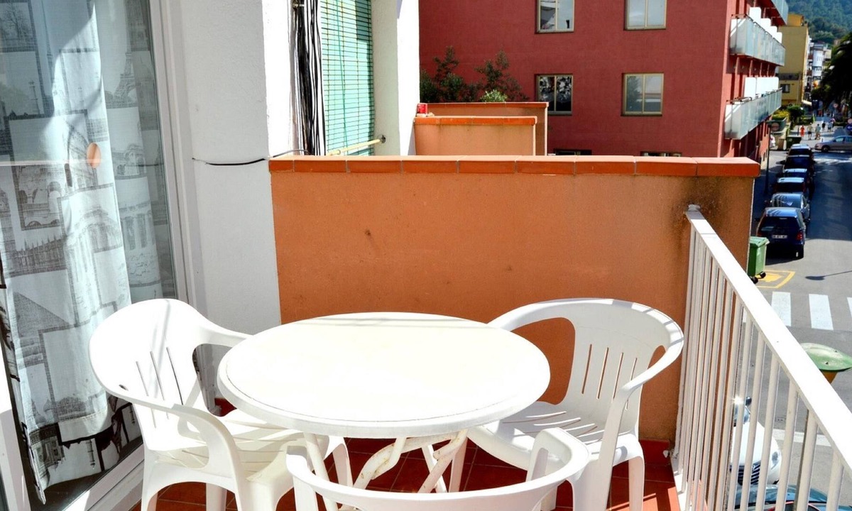 Tossa de Mar Apartment | 2 bedroom apartment with terrace