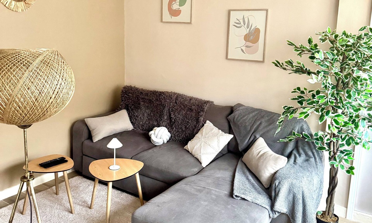 Macon Apartment | 2-bedroom apartment in the heart of Macon - Secure parking + bike room