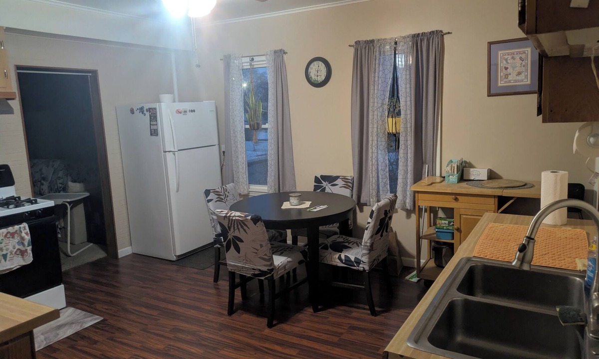 Blasdell Apartment | 2-bedroom apartment in pleasant Blasdell with AC for relaxing stays.