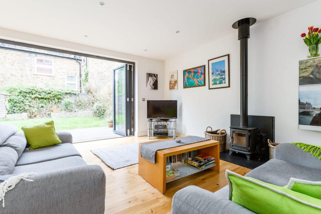 Kilburn Apartment | 2 Bedroom Apartment Kilburn