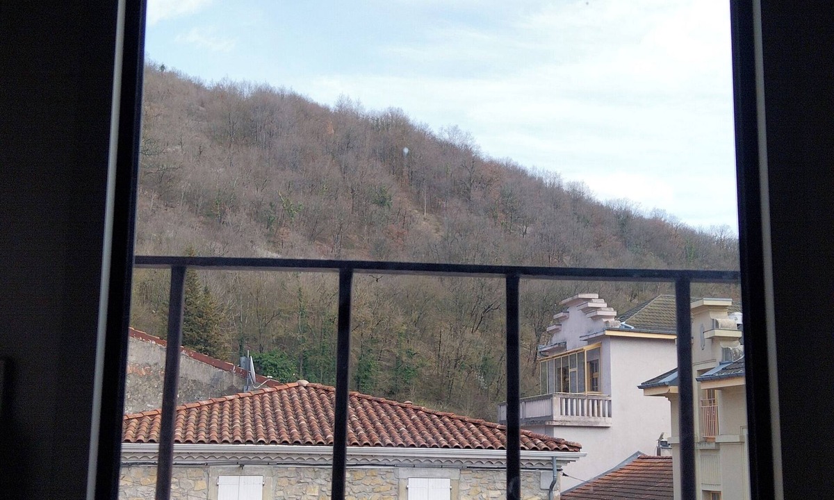 Lavelanet Apartment | 2-bedroom apartment, second floor.