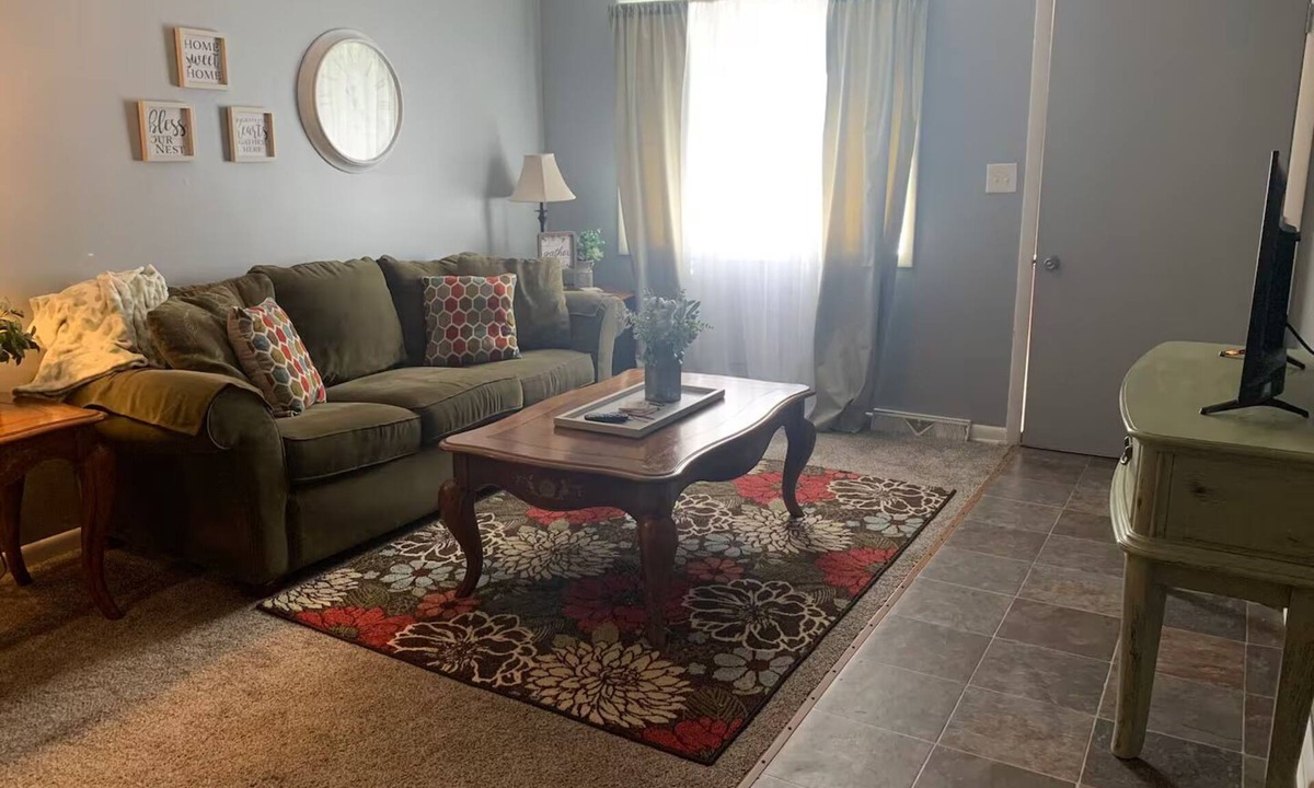 Scottsbluff Apartment | 2-bedroom apartment in terrific Scottsbluff with AC and comfort