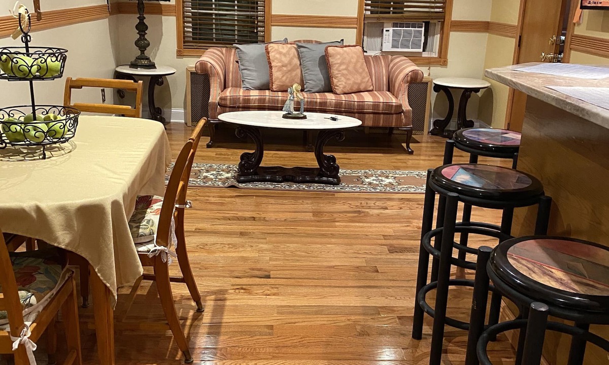 Union City Apartment | 2 Bedroom Apartment, Easy connection to NYC.