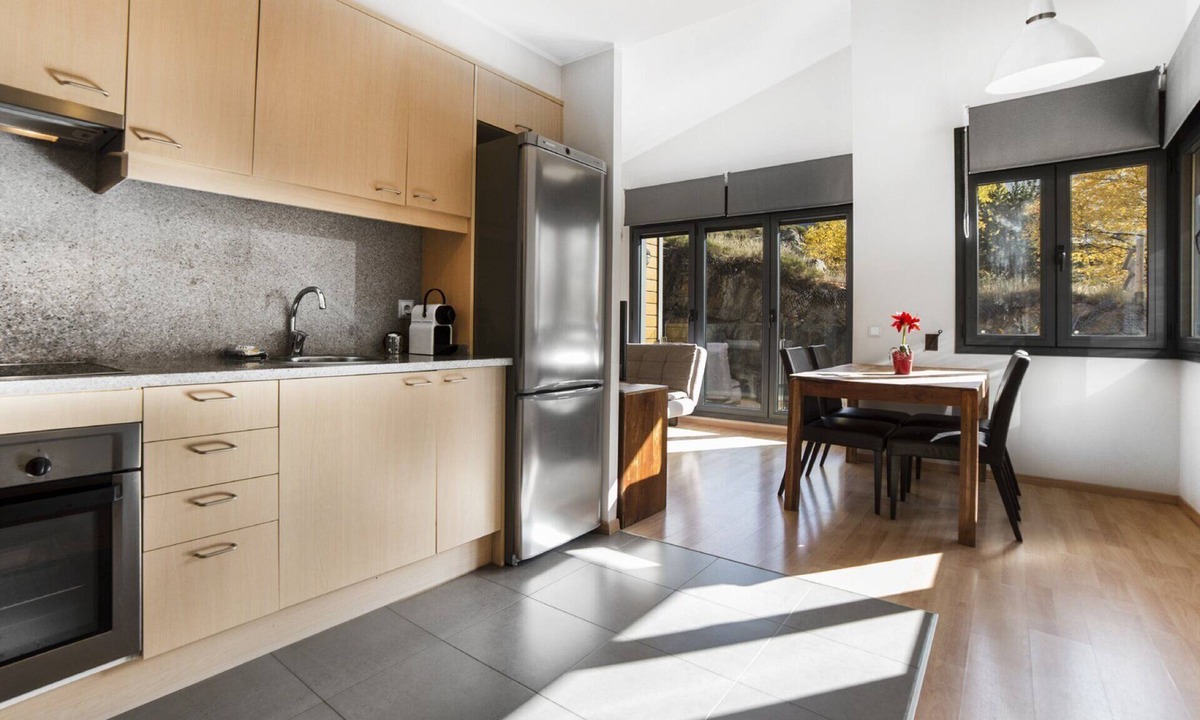El Tarter Apartment | 2 Bedroom Apartment with views. 4 pax. El Tarter. FLOC 34