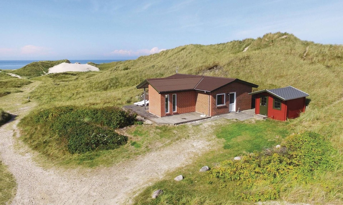 Sondervig House | 2 bedroom awesome home in Ringkøbing