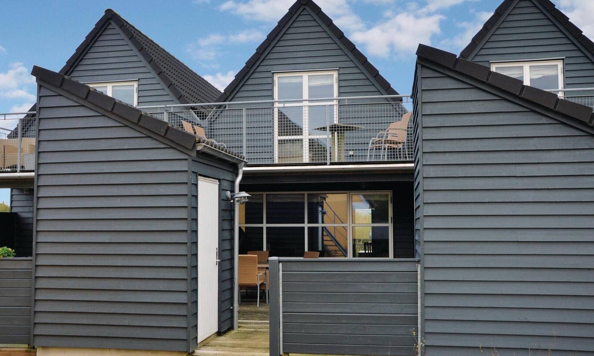 Henne House | 2 bedroom awesome home in Henne