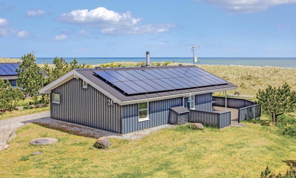 Nordost House | 2 bedroom awesome home in Sæby