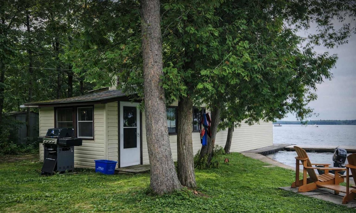 Rosedale Cabin | 2-bedroom Balsam Lake Lower Boathouse #1A