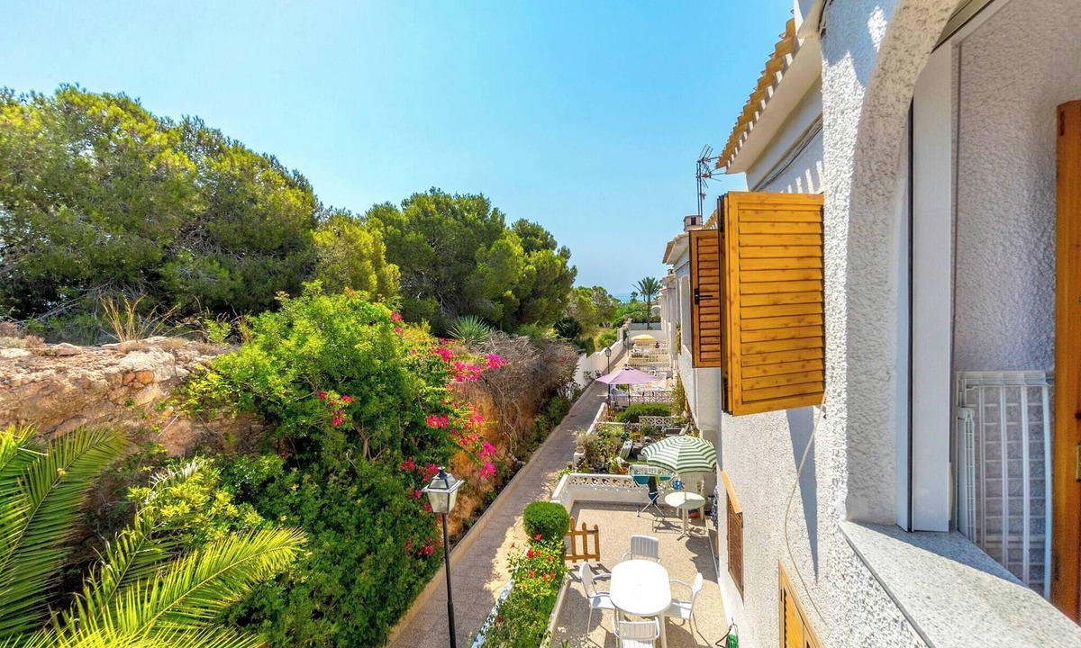 Flamenca Beach Apartment | 2 bedroom beach condo, Playa Flamenca