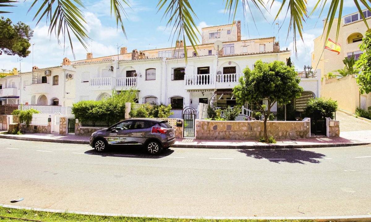 La Zenia House | 2 bedroom beach front home in Orihuela Costa