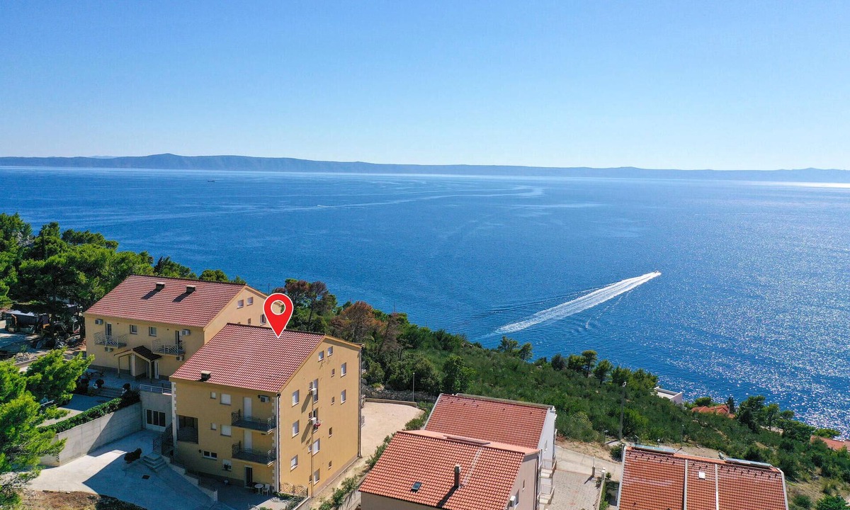 Bratus Apartment | 2 bedroom beautiful apartment in Krvavica
