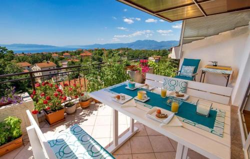 Sarsoni Apartment | 2 Bedroom Beautiful Apartment In Rijeka