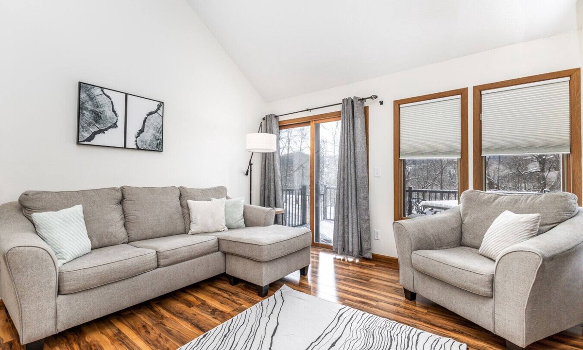 The Galena Territory Villa | 2 Bedroom, beautiful end unit
