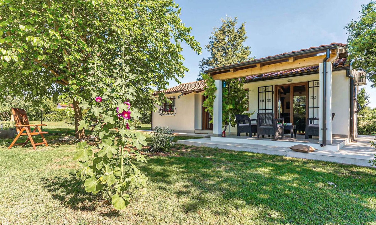Loborika House | 2 bedroom beautiful home in Loborika