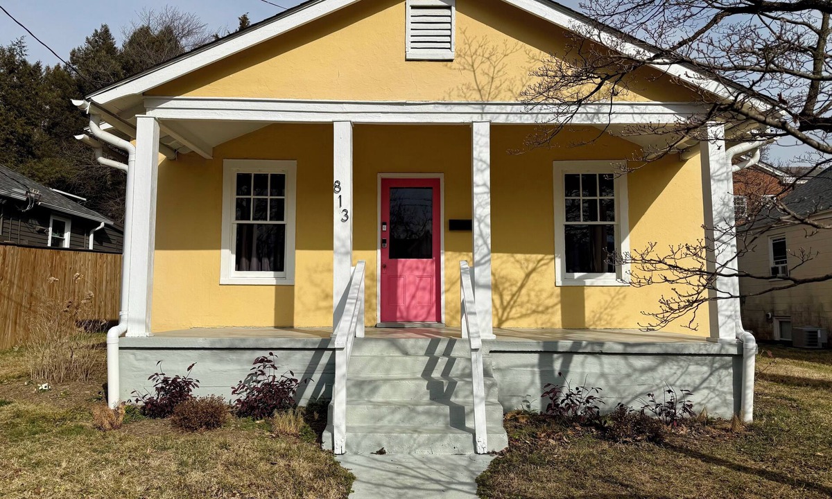 Belmont House | 2 Bedroom Belmont Home