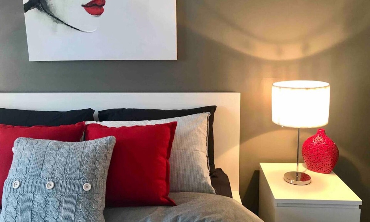 Longueuil Apartment | 2-bedroom condo 15 min Montreal downtown