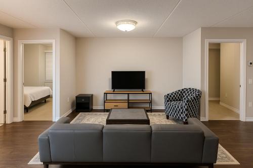 Milton Apartment | 2 Bedroom Condo in Milton