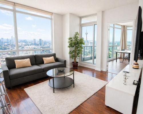 Fort York Apartment | 2 Bedroom Condo With City Views and Free Parking