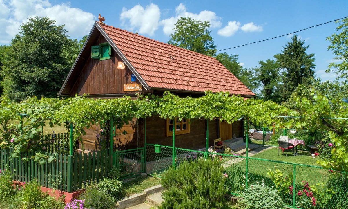 Konjscina House | 2 bedroom cozy home in Konjscina