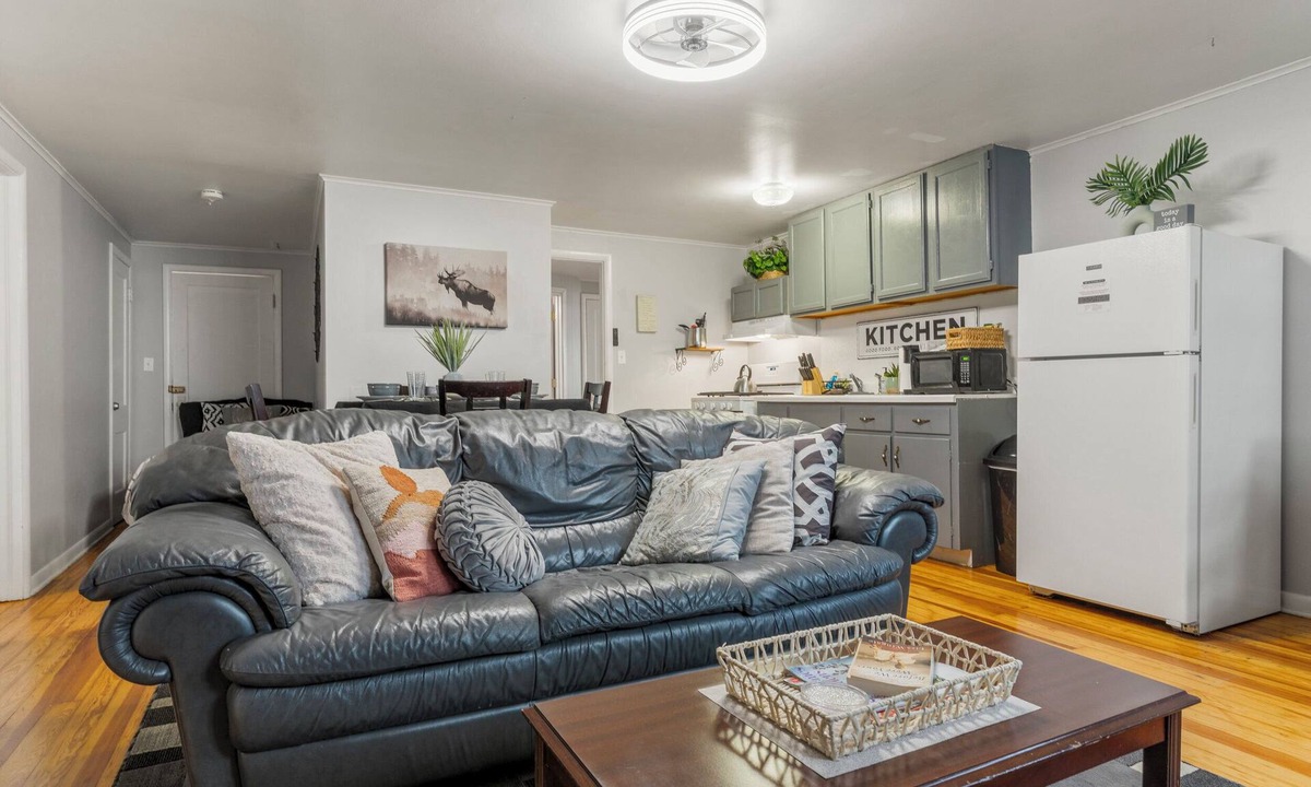 Sapulpa Apartment | 2-Bedroom Escape Centrally Located in Sapulpa