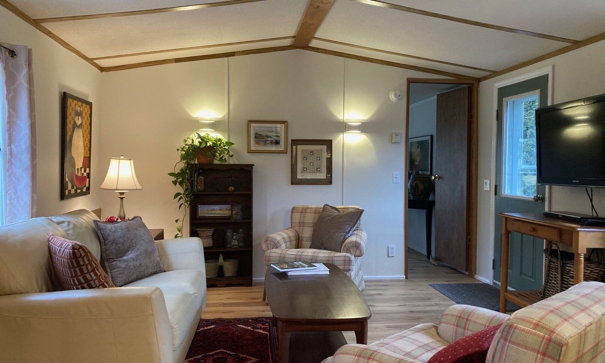 Delhi House | 2 Bedroom Farm Stay