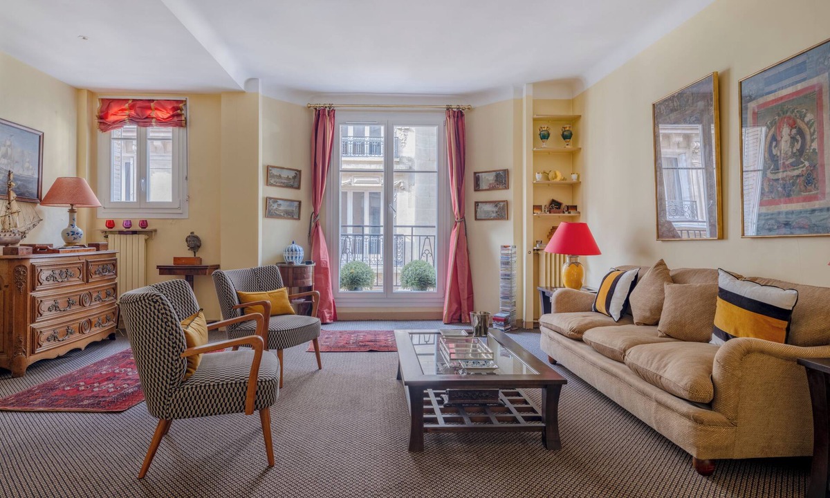 Passy Apartment | 2 BEDROOM FLAT NEAR EIFFEL TOWER 110 sqm