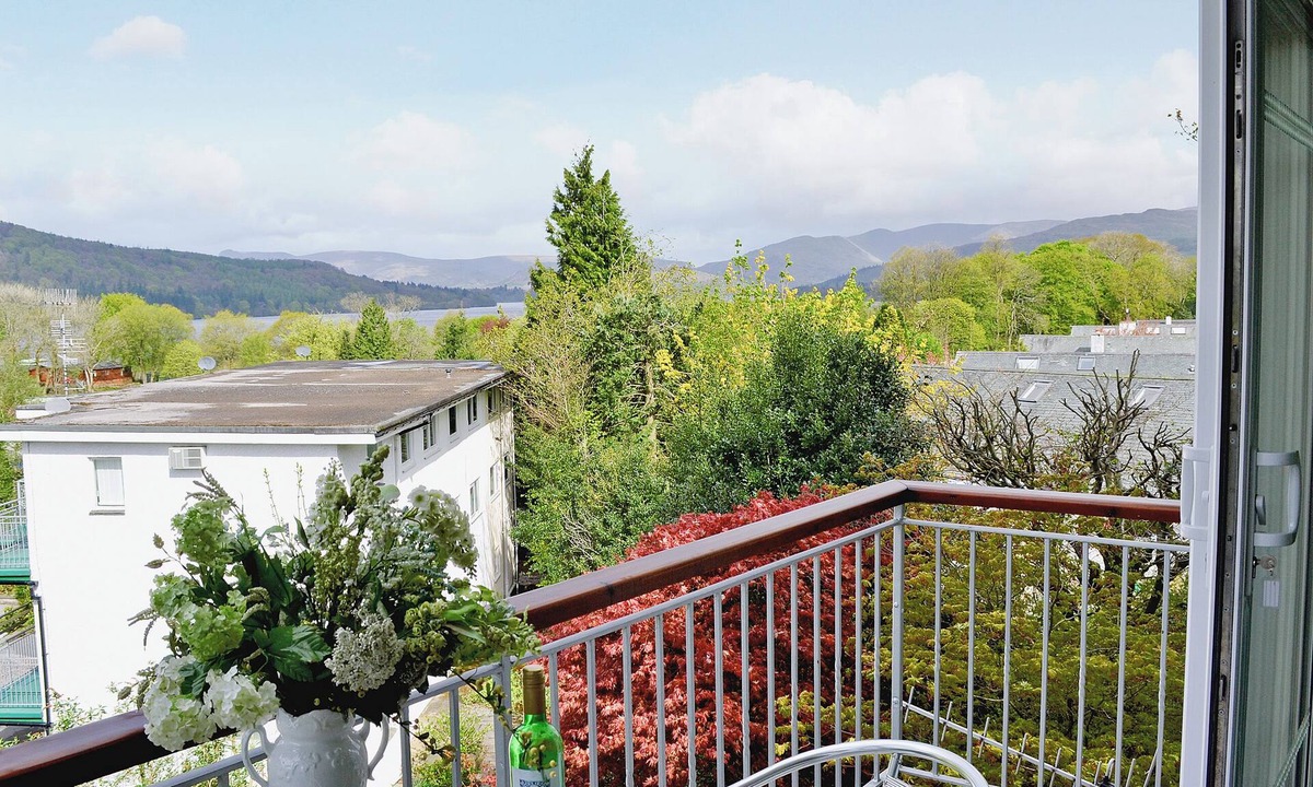 Bowness-on-Windermere Cottage | 2 bedroom accommodation in Bowness-on-Windermere