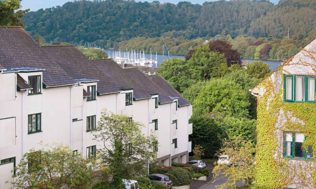 Bowness-on-Windermere Cottage | 2 bedroom accommodation in Bowness-on-Windermere