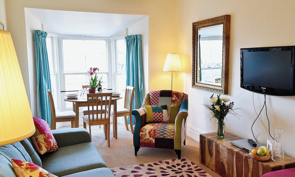 Bowness-on-Windermere Cottage | 2 bedroom accommodation in Bowness-on-Windermere