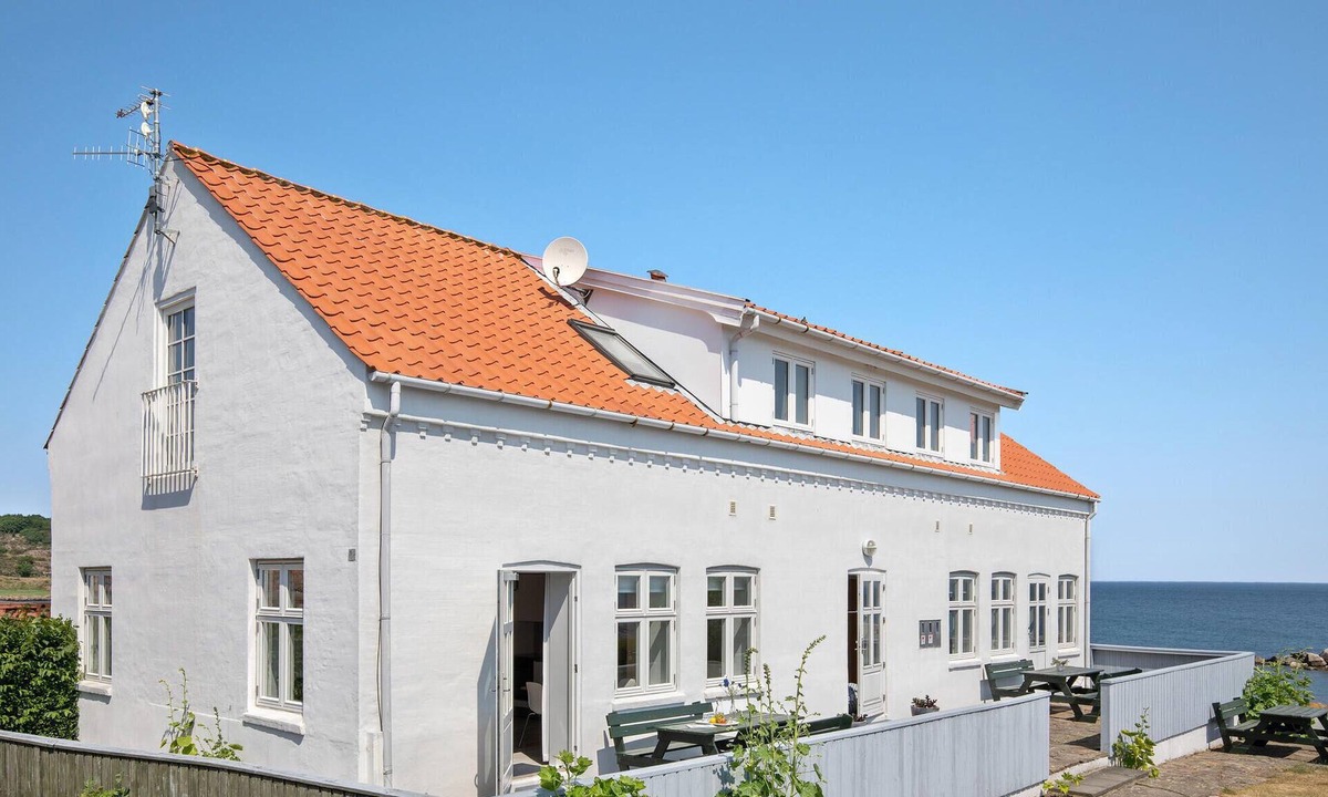 Sandvig Apartment | 2 bedroom gorgeous apartment in Allinge