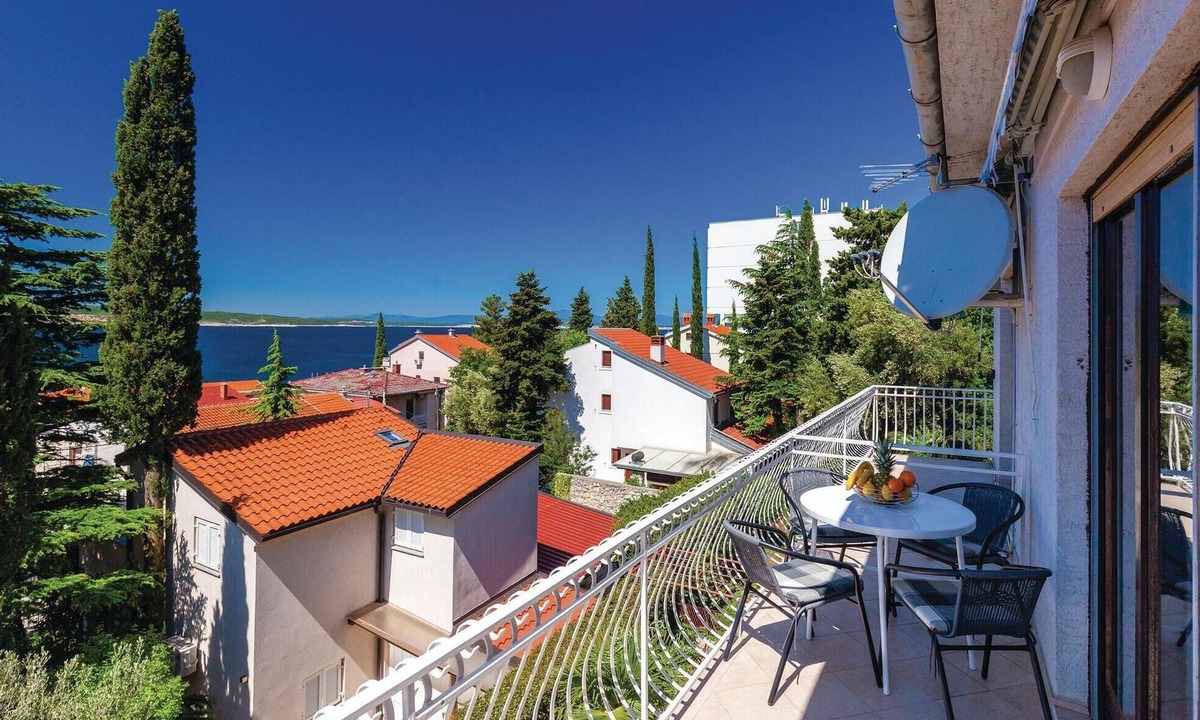 Selce Apartment | 2 bedroom gorgeous apartment in Selce