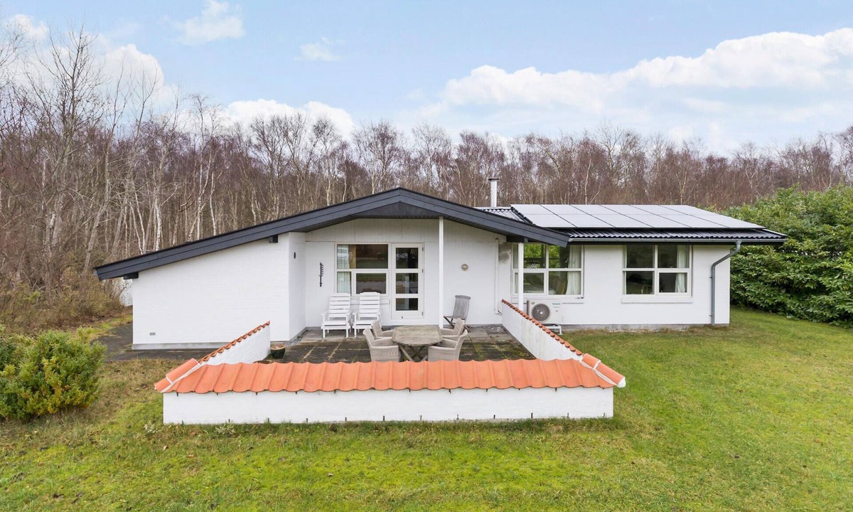 Øer Strand House | 2 bedroom gorgeous home in Ebeltoft