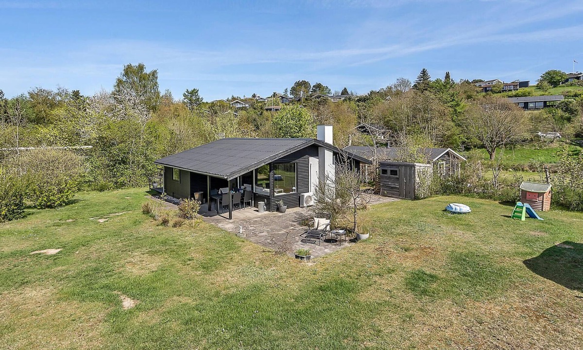 Egsmark Strand House | 2 bedroom gorgeous home in Ebeltoft