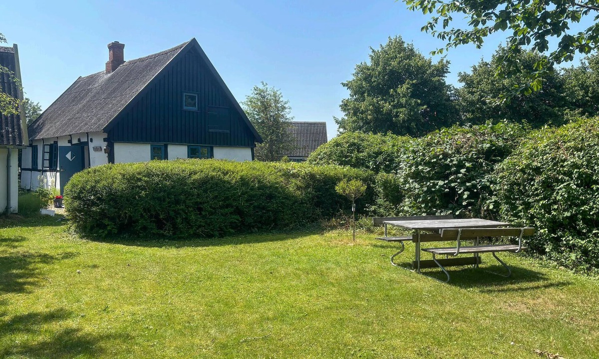 Bog By House | 2 bedroom gorgeous home in Bogø By