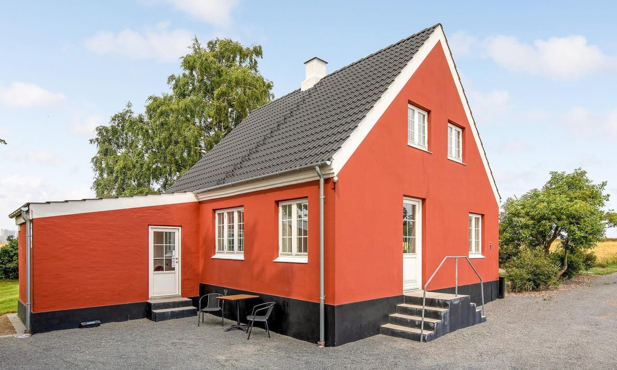Listed House | 2 bedroom gorgeous home in Svaneke