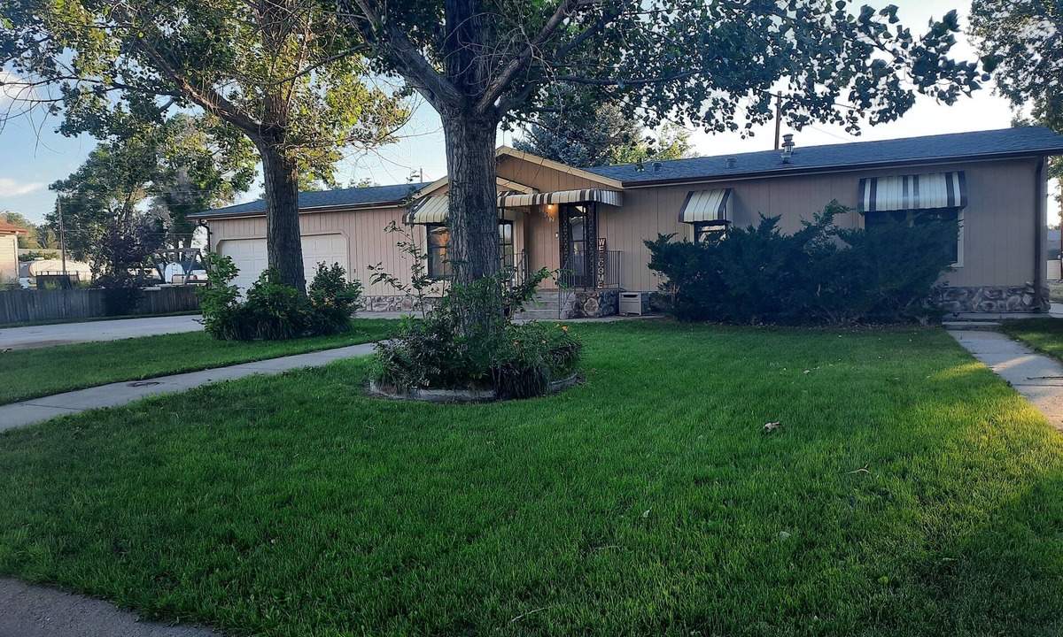 Kimball House | 2-bedroom home in quiet neighborhood