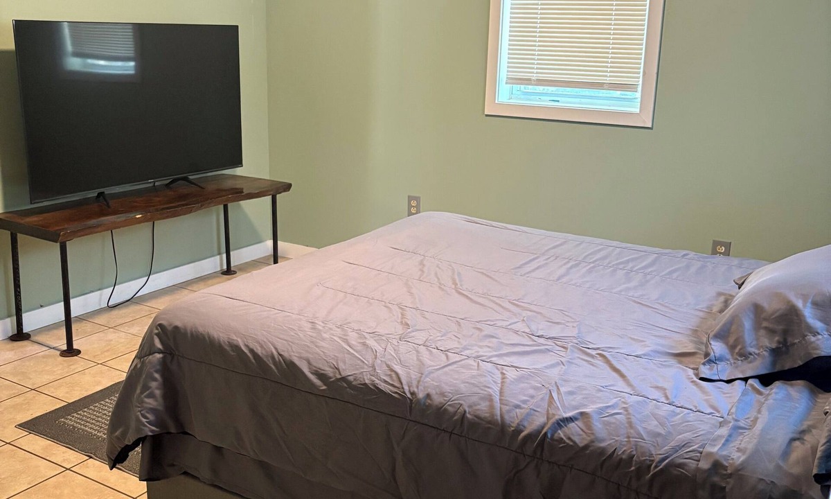 Potsdam House | 2-bedroom house on The Raquette River in fabulous Potsdam with cool AC