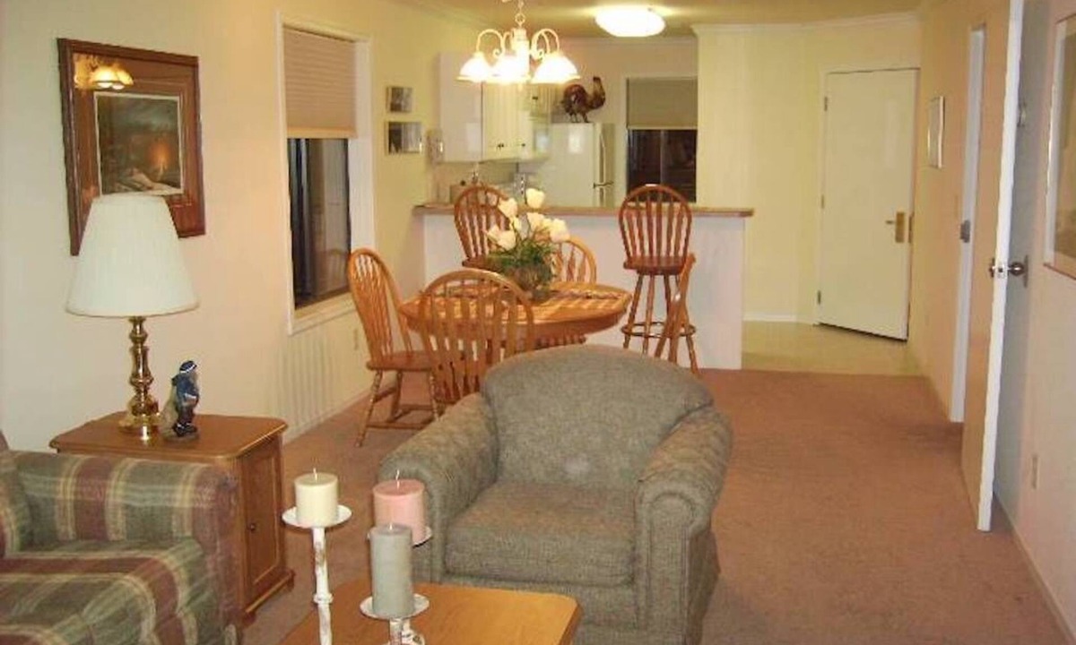 Spirit Lake Resort | 2 Bedroom Lock-Out at Village West