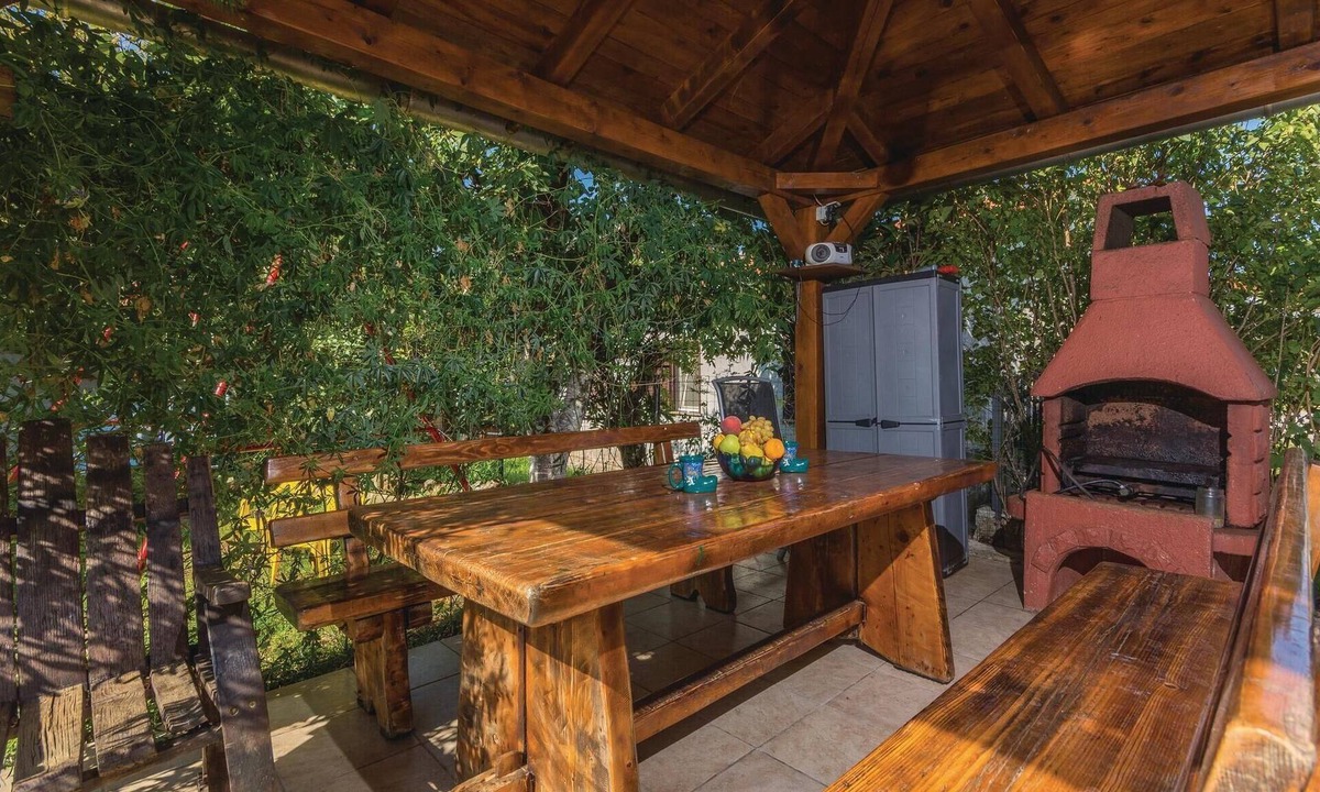 Nedescina Apartment | 2 bedroom lovely apartment in Nedescina