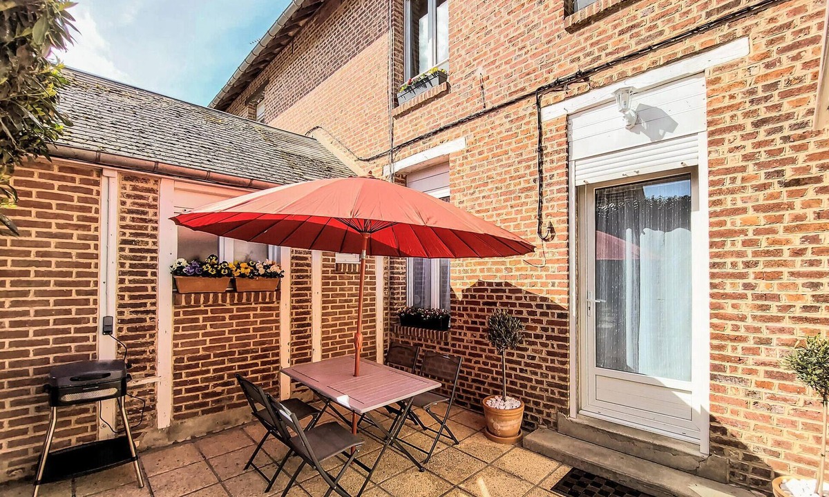 Peronne House | 2 bedroom lovely home in Péronne